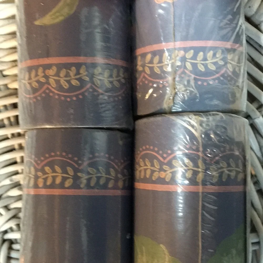 4 Rolls Vintage Wallpaper Border 20 Yards /60 Linear Ft Blue Pink Country Floral